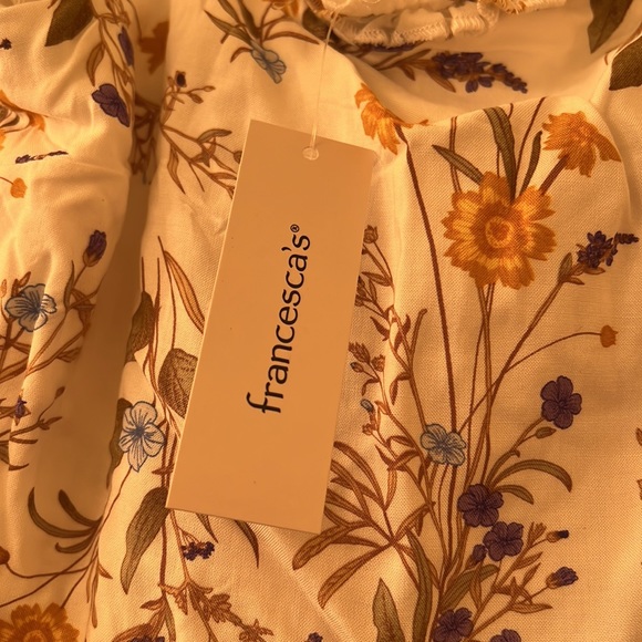 Blue Rain- Frencesca’s white with multi-color flower patterns. Size S - Picture 7 of 8